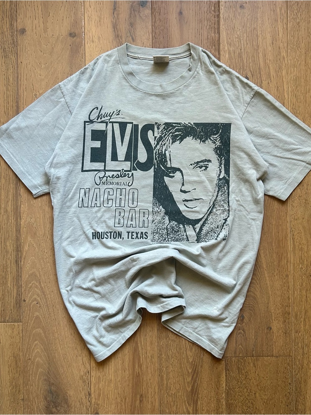90s Vintage Elvis Presley Graphic Tee - Light Green Gray